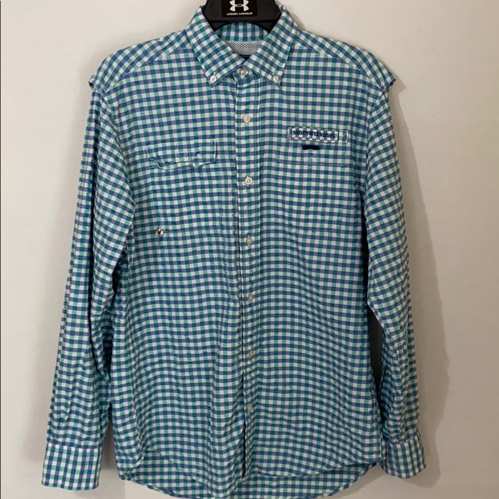 Vineyard vines harbor shirt like new